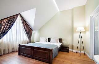 Отель Gosudar Hotel Кропивницкий Люкс с 1 спальней-4