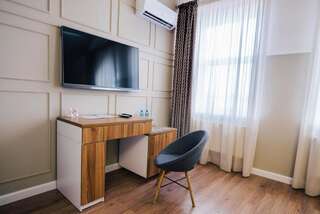 Отель Gosudar Hotel Кропивницкий Люкс с 1 спальней-5