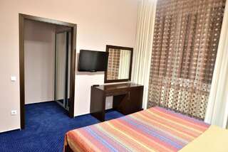 Отель Gosudar Hotel Кропивницкий Улучшенный полулюкс-2