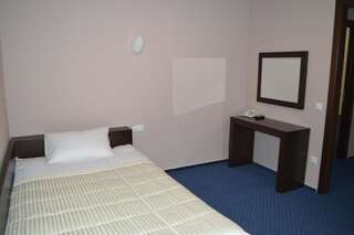 Отель Gosudar Hotel Кропивницкий Стандартный одноместный номер-1